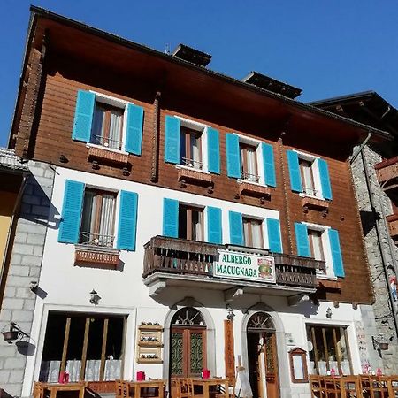 Albergo Ristorante Macugnaga Exterior photo